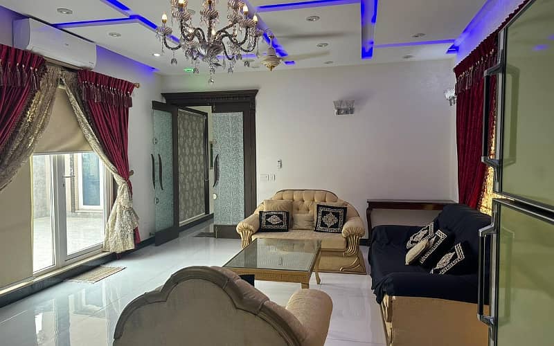 Separate Entry 1 Kanal Furnished Upper portion Available For rent In DHA PHASE 6 Lahore 6