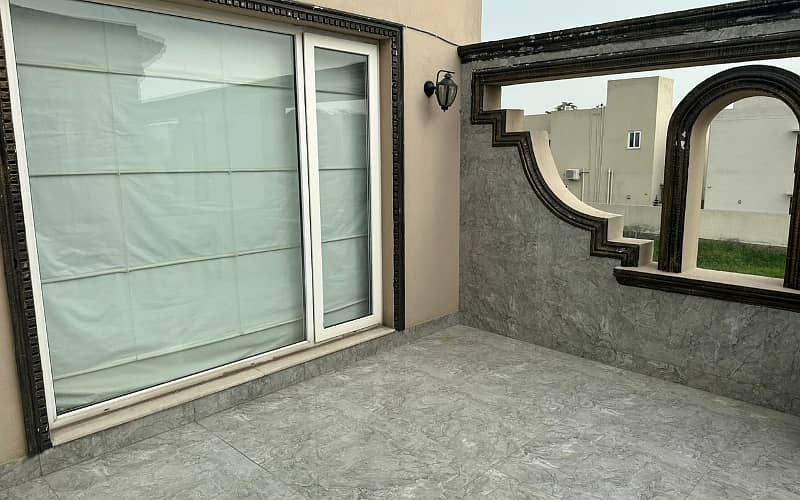 Separate Entry 1 Kanal Furnished Upper portion Available For rent In DHA PHASE 6 Lahore 9