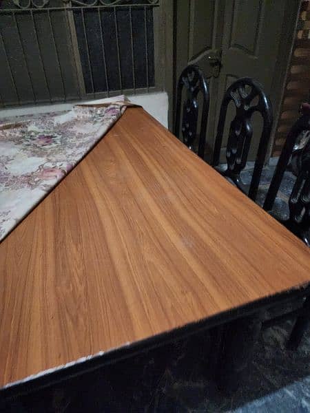 wooden dining table with 6 chair 3