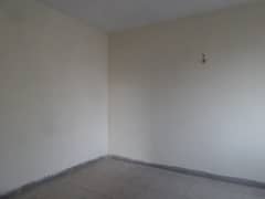 1500 Square Feet Lower Portion For rent In G-10/1