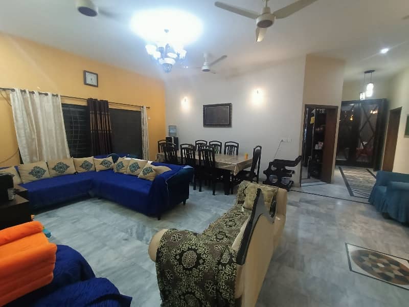 1 Kanal House In Nasheman Iqbal Near Shoukat Khanum Hospital Best Investment 12