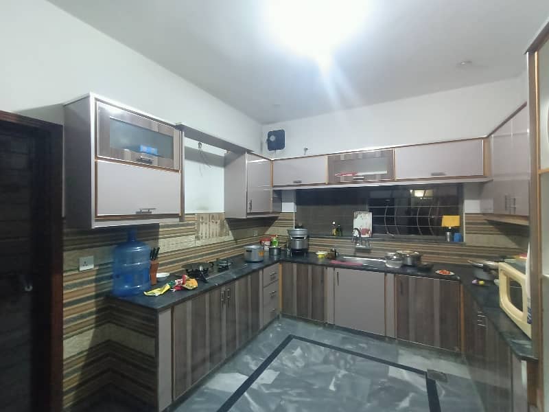 1 Kanal House In Nasheman Iqbal Near Shoukat Khanum Hospital Best Investment 23