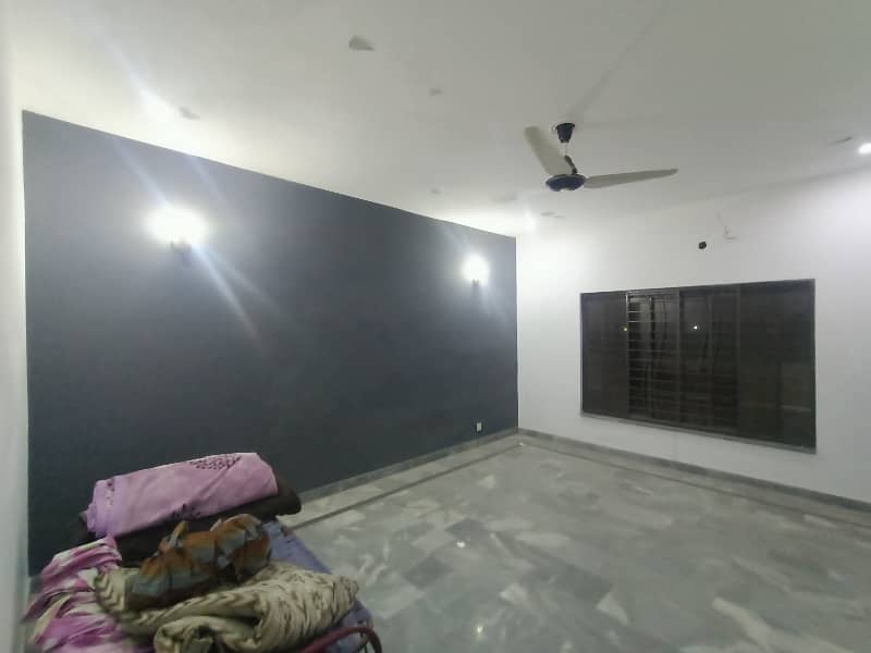 1 Kanal House In Nasheman Iqbal Near Shoukat Khanum Hospital Best Investment 30