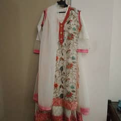 4 piece maxi dress with full embroidery. Perfect condition.