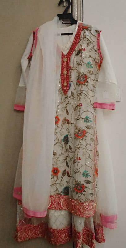 4 piece maxi dress with full embroidery. Perfect condition. 3