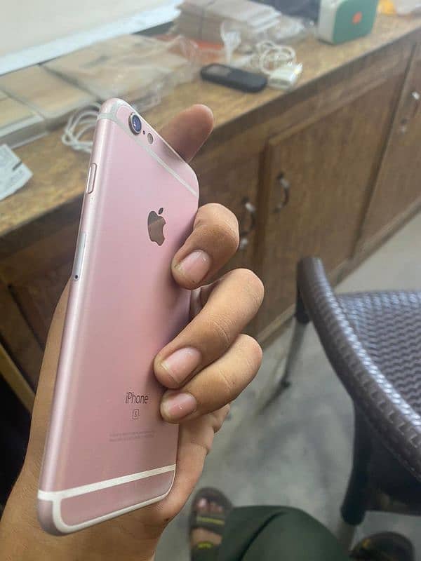 I PHONE 6S NON PTA ONLY 15000 1