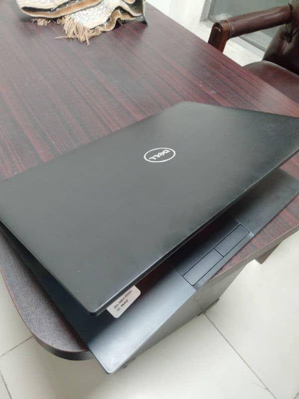 Dell latitude E7480 i5 6gen 1