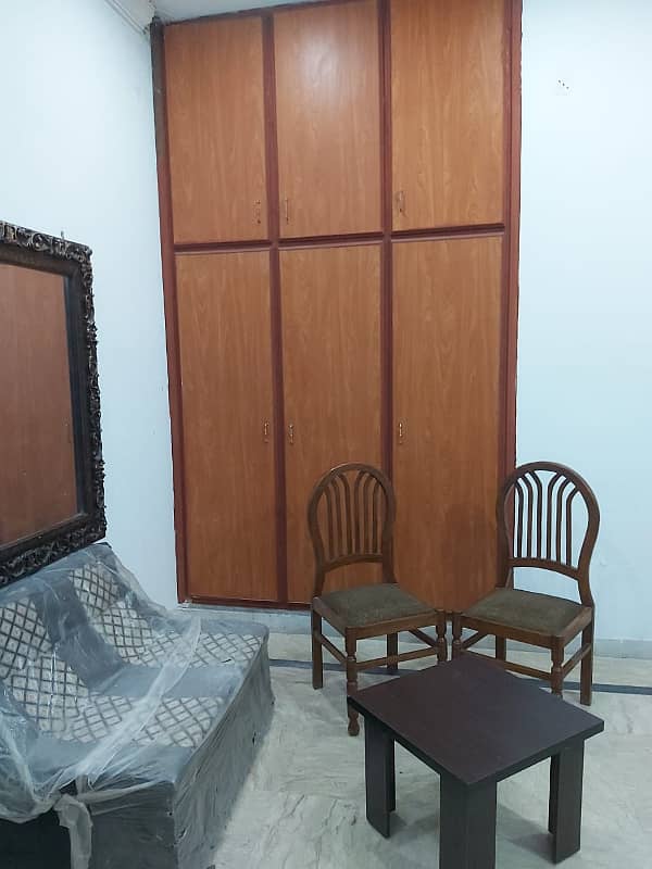 Semi Furnished Portion For Rent ( Peer Colony) 1