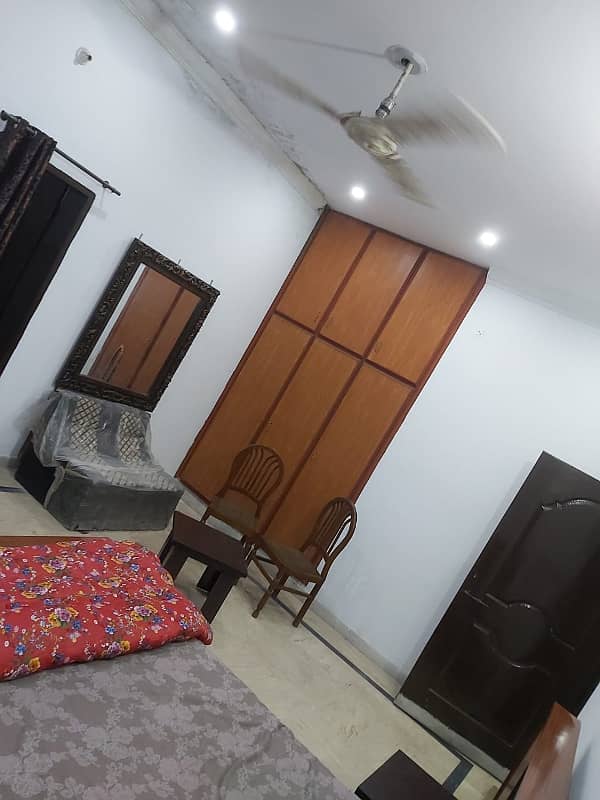 Semi Furnished Portion For Rent ( Peer Colony) 3