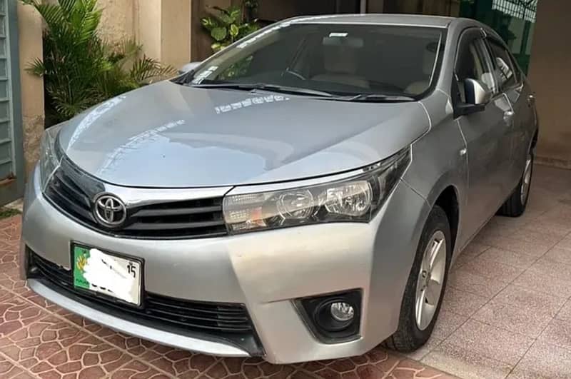 Toyota Corolla GLI 2015 10