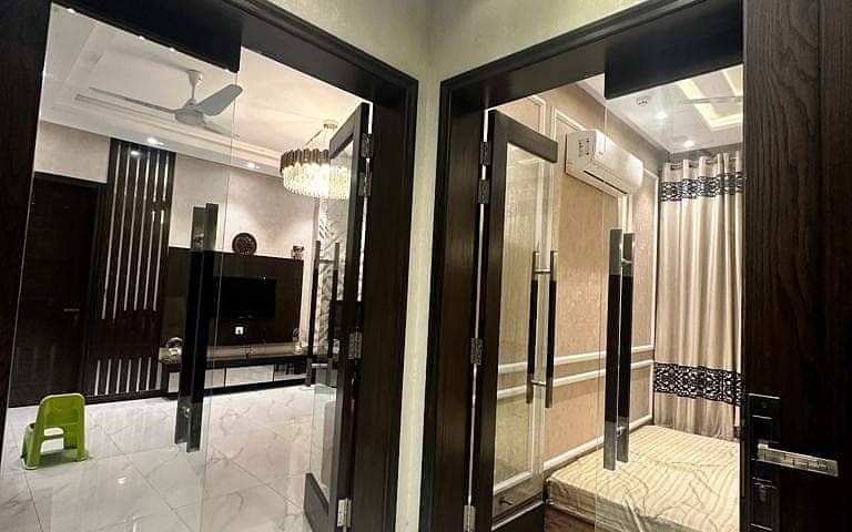 10 Marla Luxury House Available For rent In Air Avenue Lahore 10