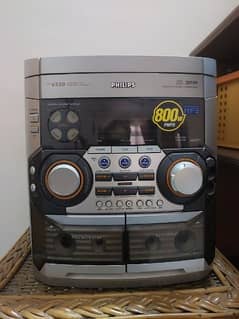 Phillips Hi Fi Music system with speakers 0