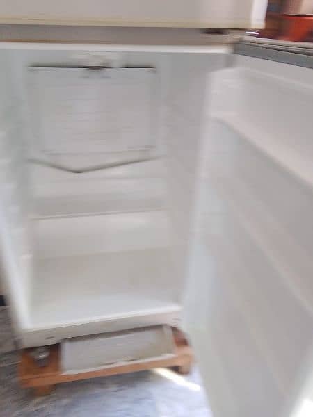 Dawlance Refrigerator For Sale 2