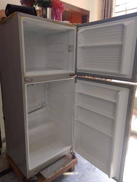 Dawlance Refrigerator For Sale 7