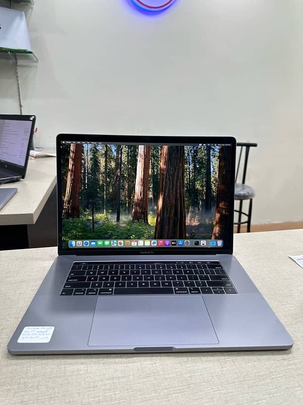 MacBook M1 Pro 2021 | 16GB RAM | 512GB NVMe SSD 6