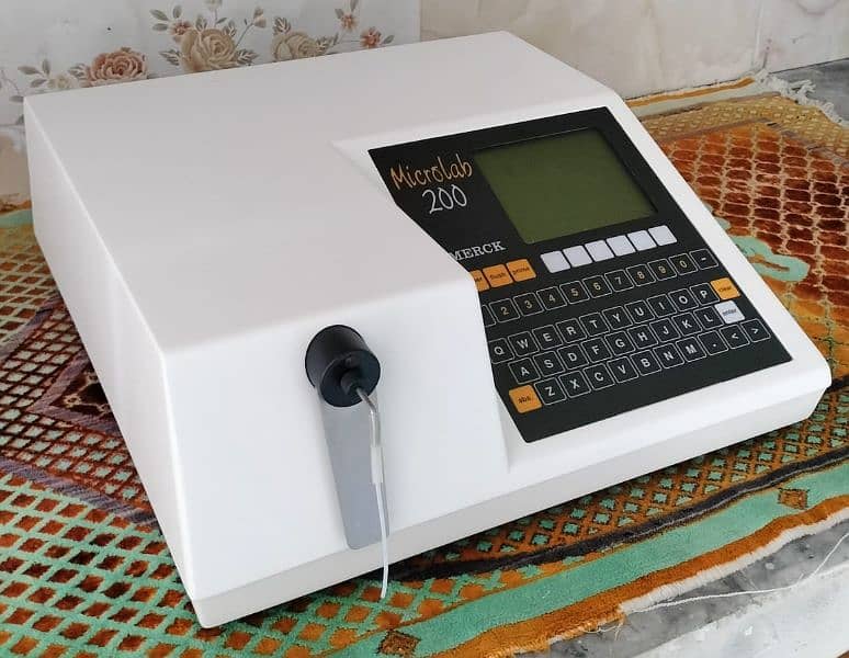 micro Lab 200 for sale 3