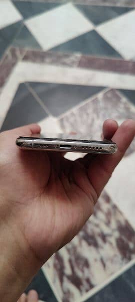 Iphone XS 256 Gb Non-PTA 3