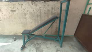 gym bench in very good condition, gym accessories