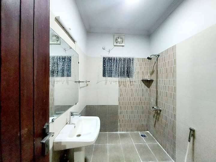 Beautiful Open Basement Available For Rent in Dha 2 2