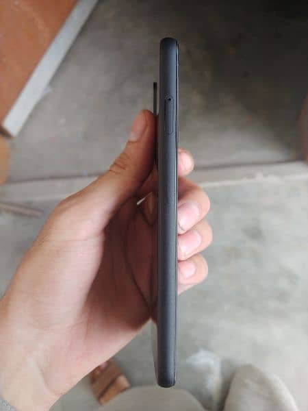 Google Pixel 4  6/64 1