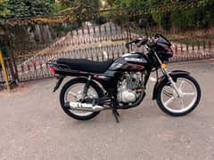 Suzuki GD 11S 2022 model only 16500 km driven only like new bike