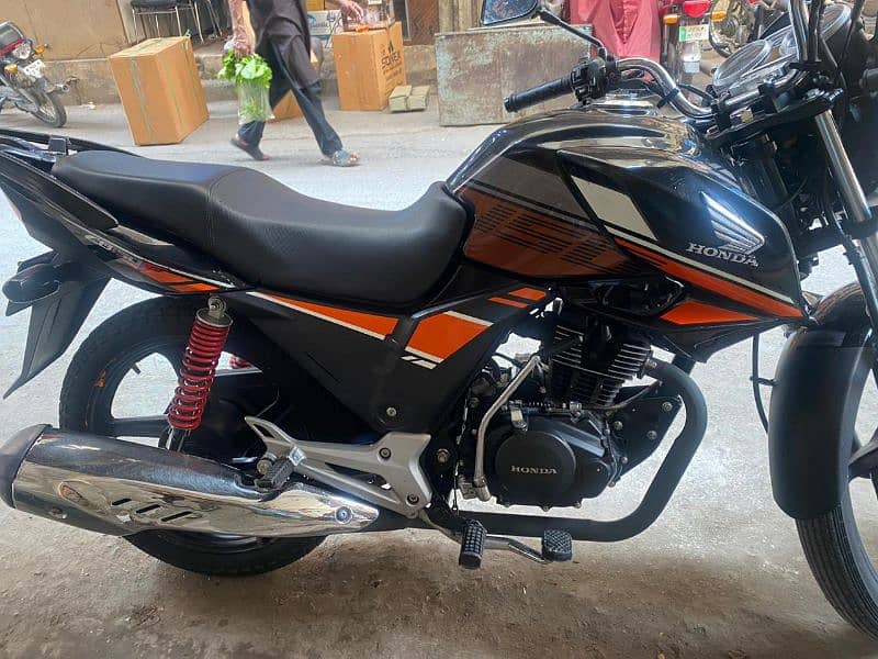 Honda 150 bike for sale . tour Waly Bhai K liye best ha 4