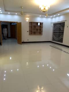 Size 35x70 Full House For Rent In G-13