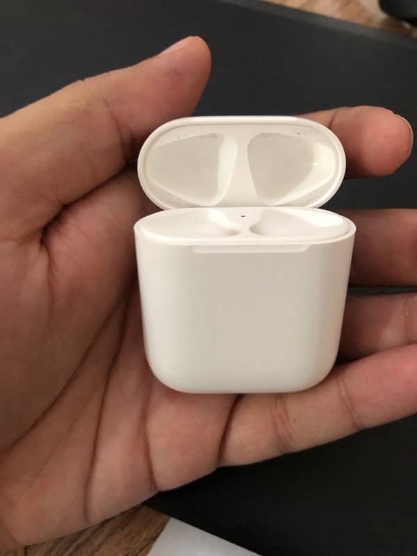 Apple Airpods 8