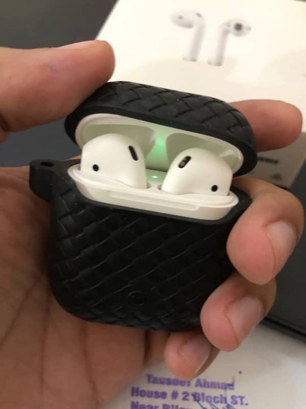 Apple Airpods 10