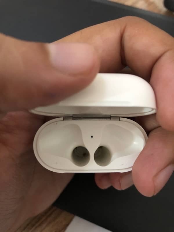 Apple Airpods 12