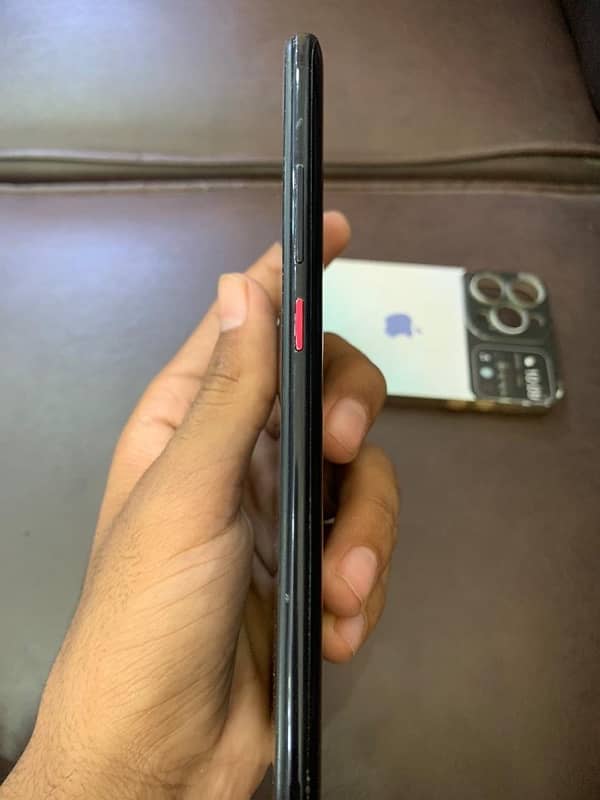 vivo s1 pro ram 8/128 gb 3