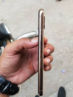 iPhone xs dull sim pta prove ha