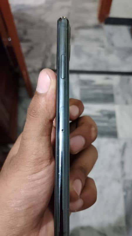 Iphone 11 Pro Max PTA approved 2