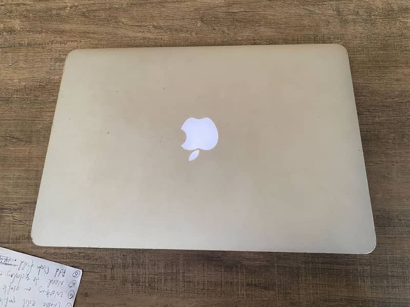 Apple Macbook Pro 2015 (16/128) 13" Display 1