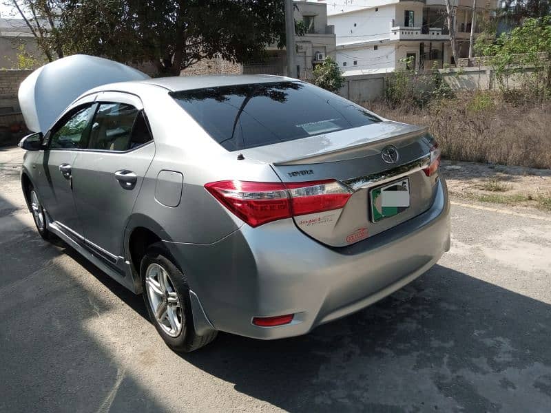 Toyota Corolla GLI Auto 2015 0