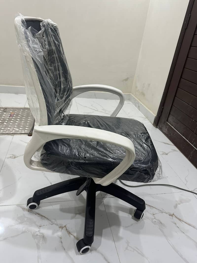 Office Chair | revolving chair | imported chairs | Office Furniture 1