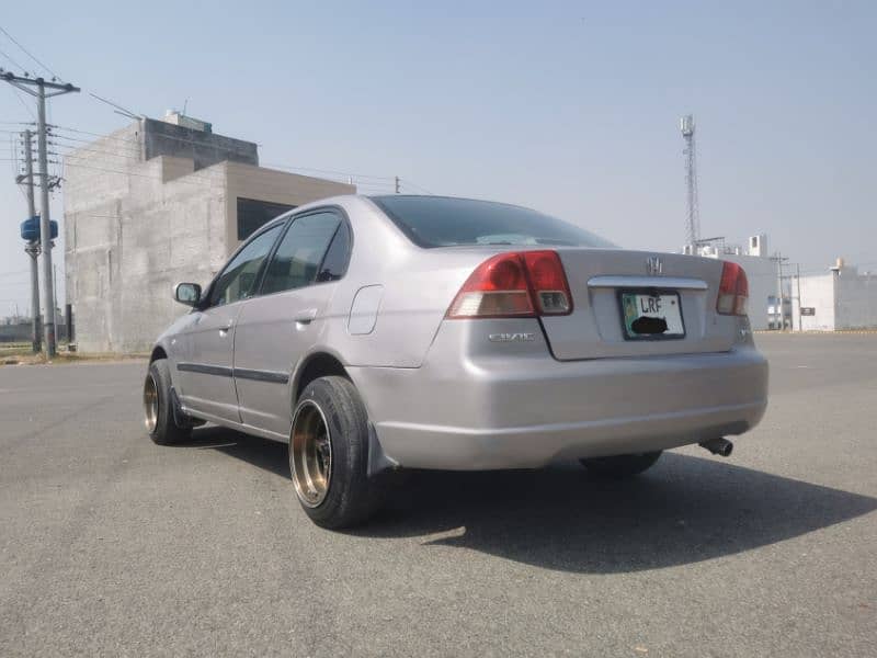 Honda Civic Vti 2002 Perfect ConditionBetrtn Corolla,City,Cultus,Alto 2