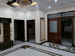 A Perfect Prime Location House Awaits You In EME Society - Block D Lahore