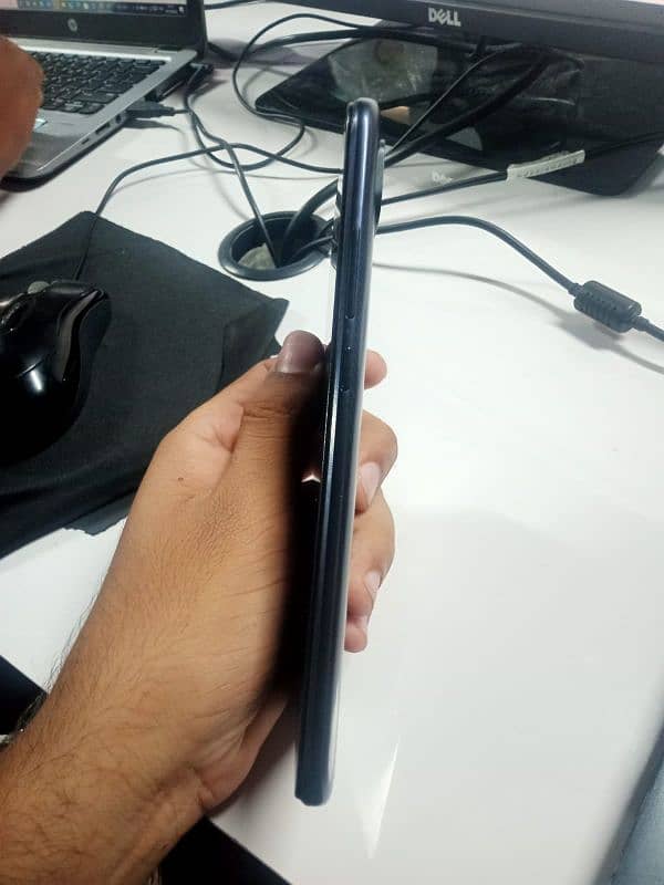 Redmi 9c 4/128 3