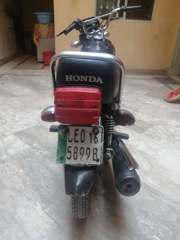 Honda 125 4