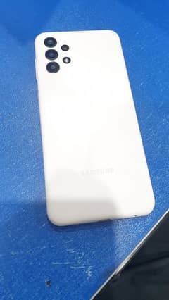 Samsung A13  (4/64)