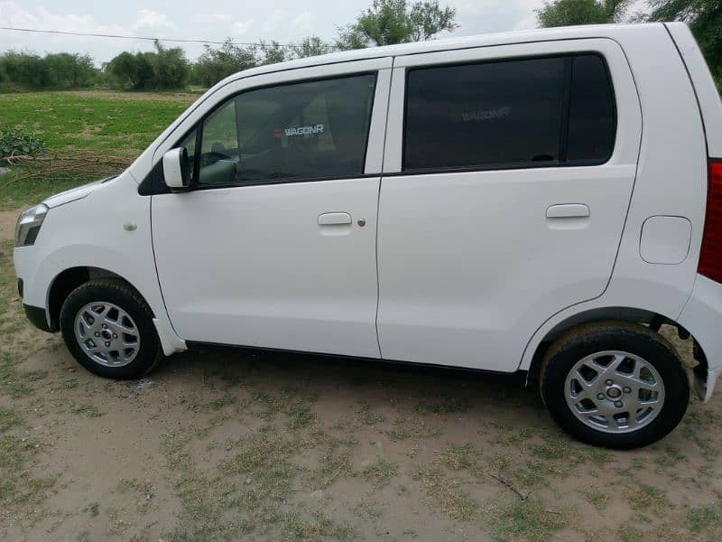 Suzuki Wagon R 2022 4