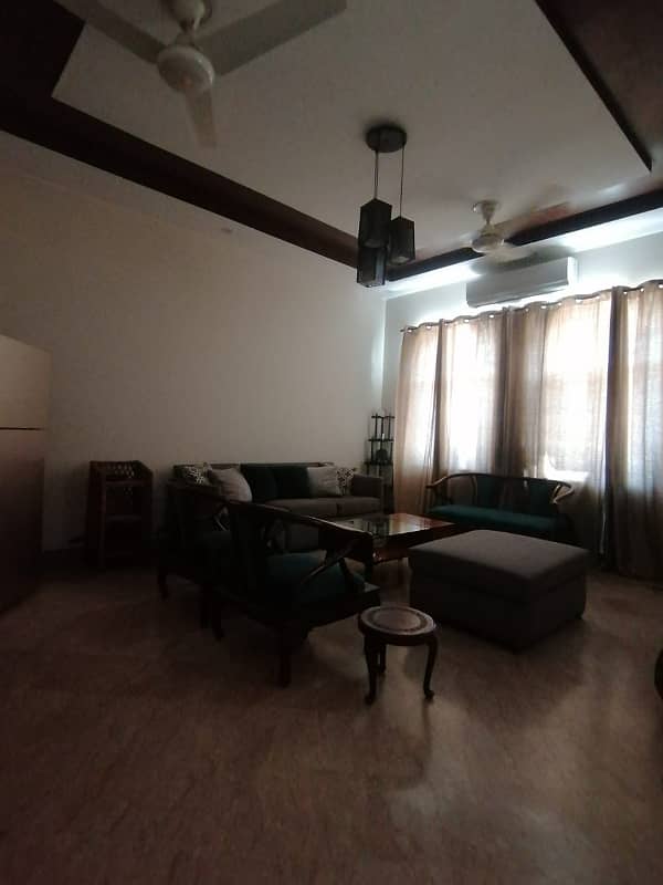 5 Marla Flat FOR SALE 1