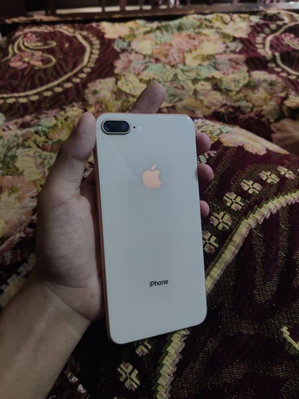 Iphone 8 plus 1