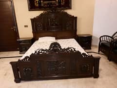 King bed set with dressing table