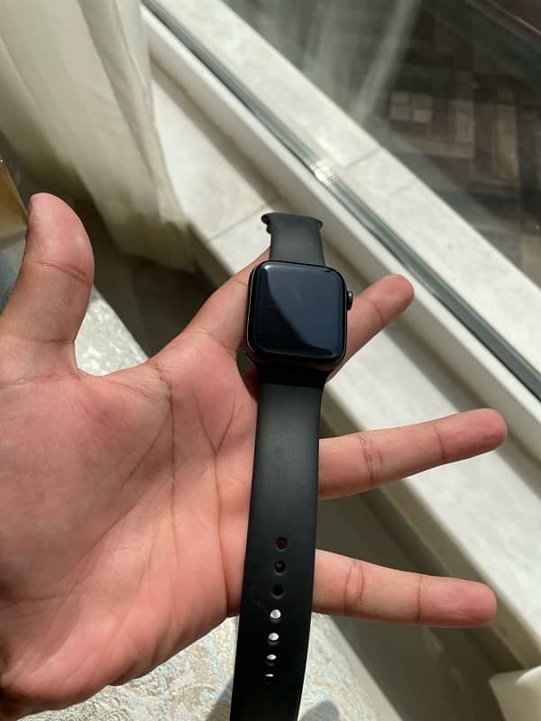 Apple Watch Series 6  (44MM) 1