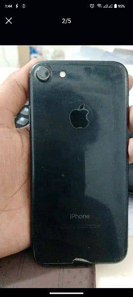 iphone 7 32 GB with box pta approved 3