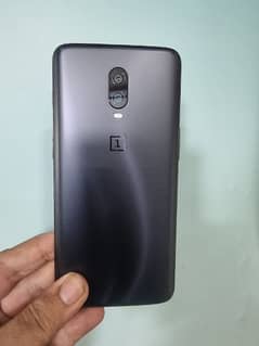 Oneplus 6T 8/128 dual sim with box 0