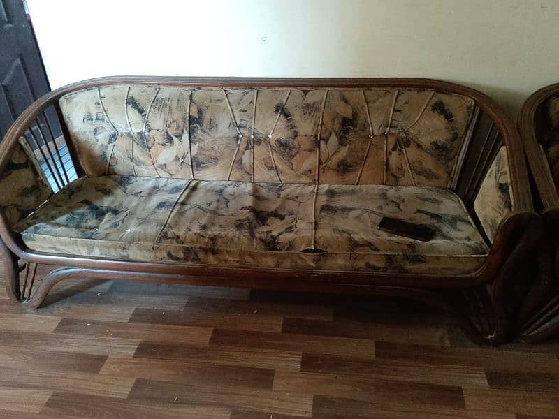 used furniture 3