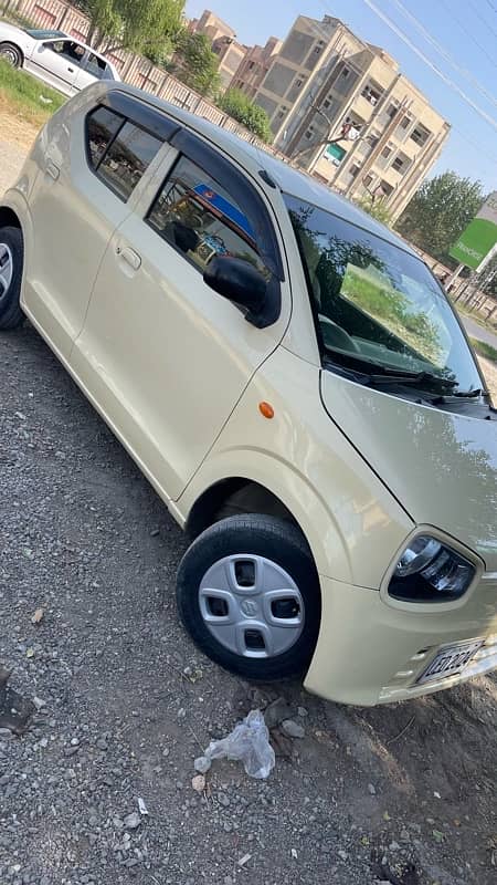 Suzuki Alto 2015 1